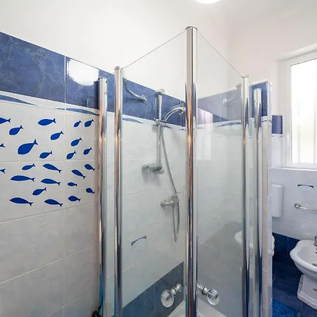Holiday home - 300m From Sea